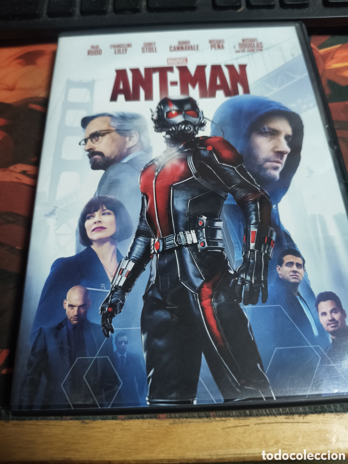 Cine: Ant-man DVD -------- 21