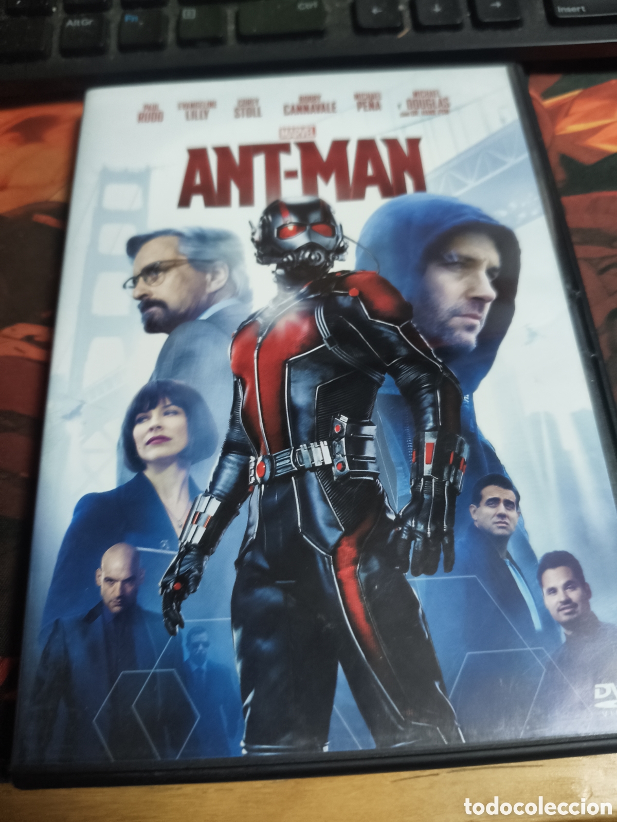 Cine: Ant-man DVD -------- 21
