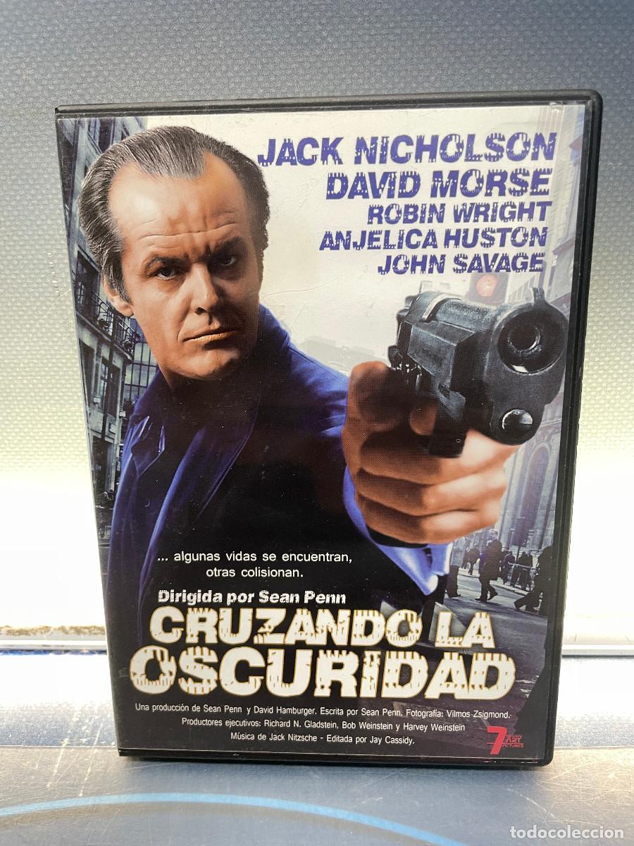 Cine: DVD CRUZANDO LA OSCURIDAD