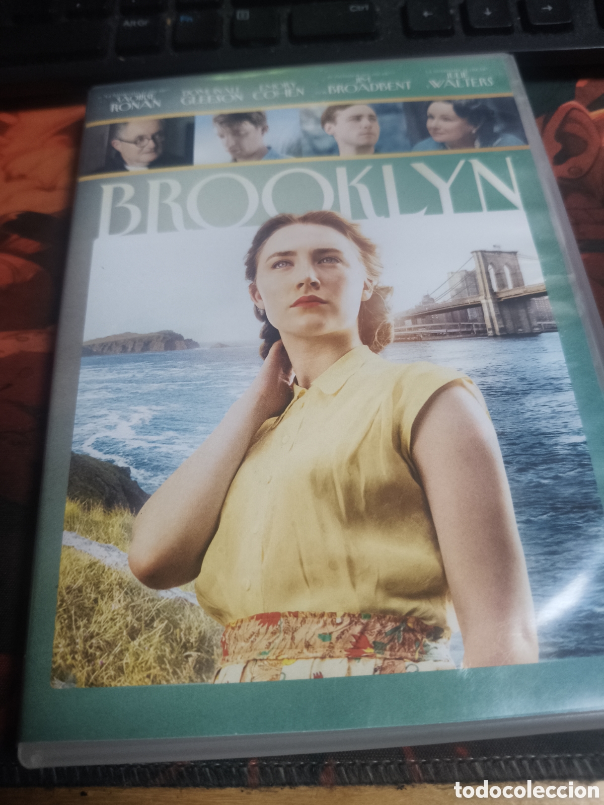 Cinema: Brooklyn DVD ------ 23
