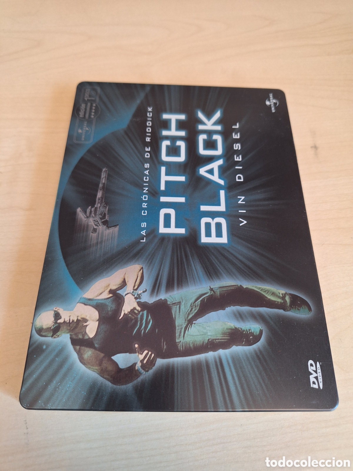 Cine: RD15 pitch black edicion steelbook DVD SEGUNDAMANO