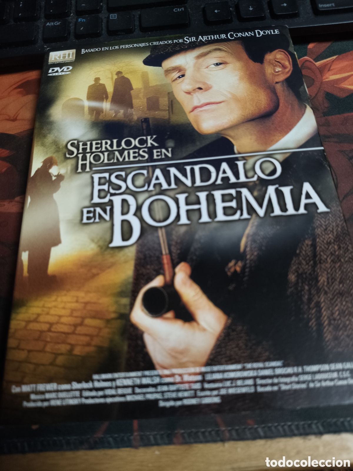 Cine: Sherlock holmes esc&aacute;ndalo en bohemia DVD - 27