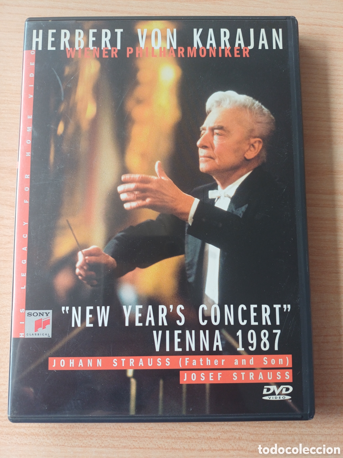 Cin&eacute;ma: HERBERT VON KARAJAN WIENER PHILHARMONIKER DVD NEW YEARS CONCERT VIENNA 1987