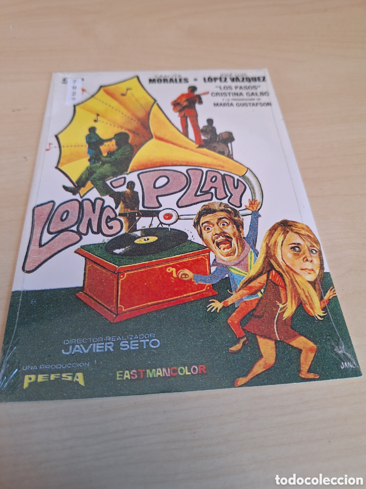Cinema: CNT7922 long play DVD CARTON
