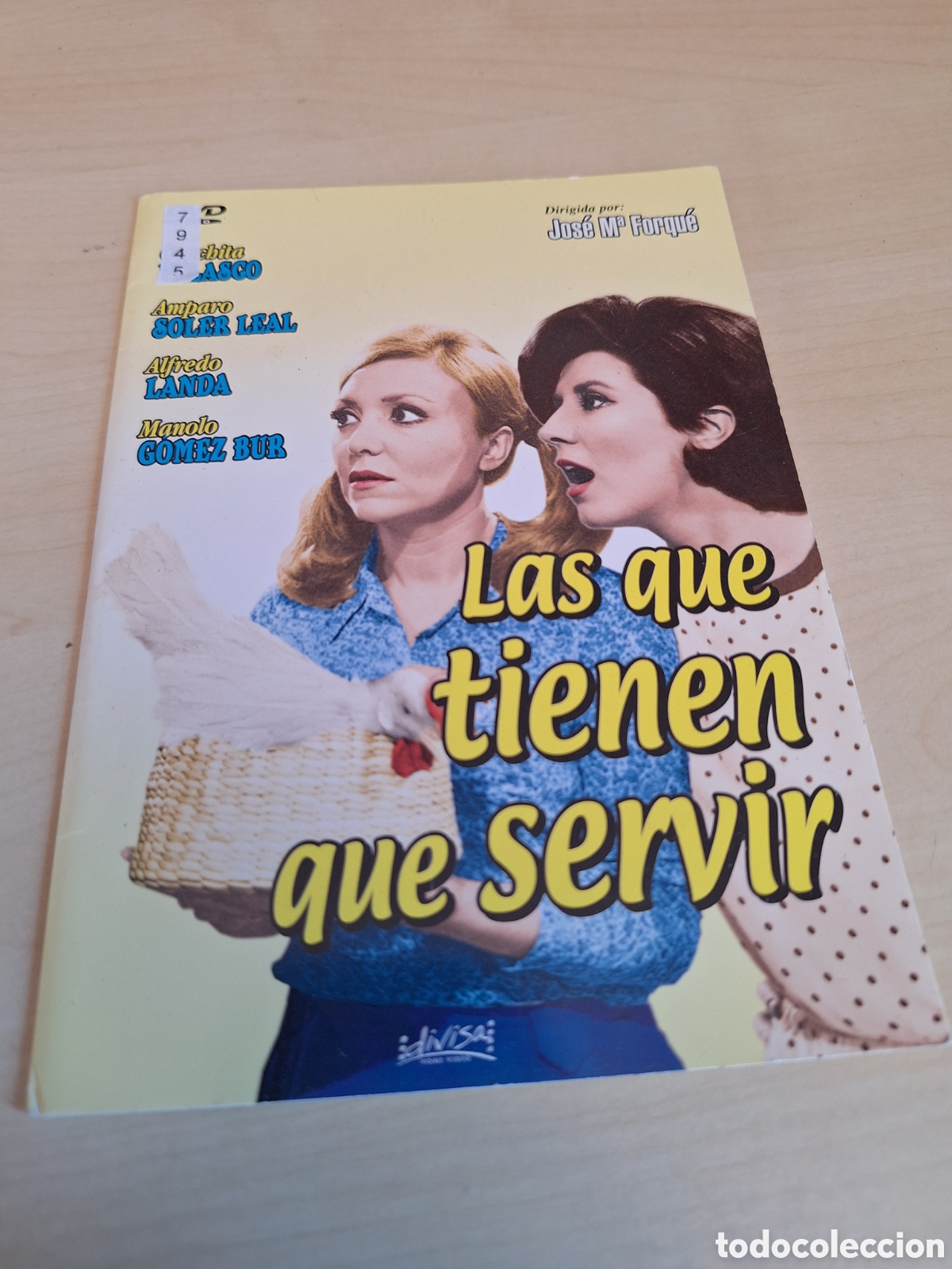 Cine: CNT7945 las que tienen que servir DVD CARTON