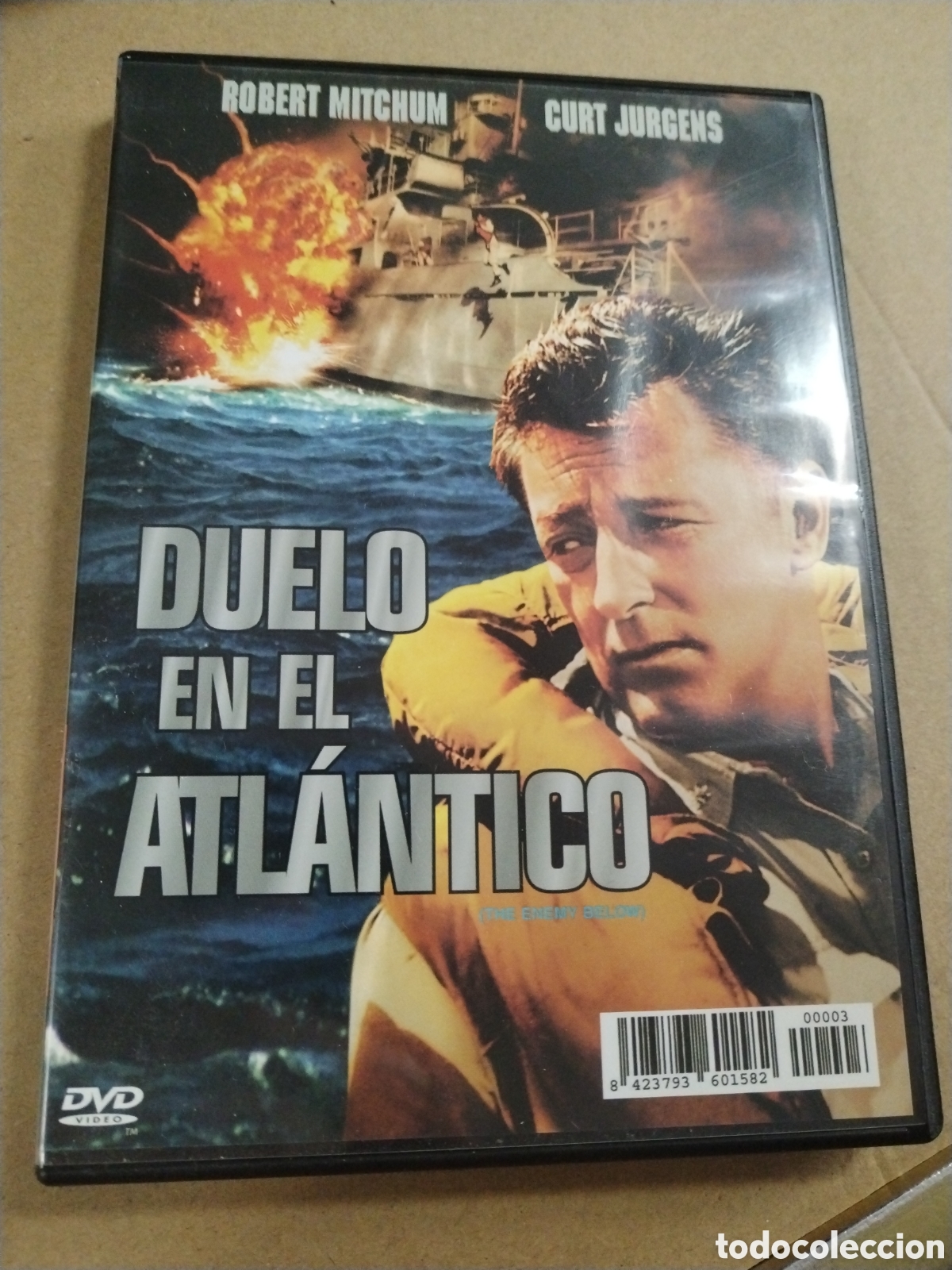 Cine: DUELO EN EL ATLANTICO. ROBERT MITCHUM. DVD.