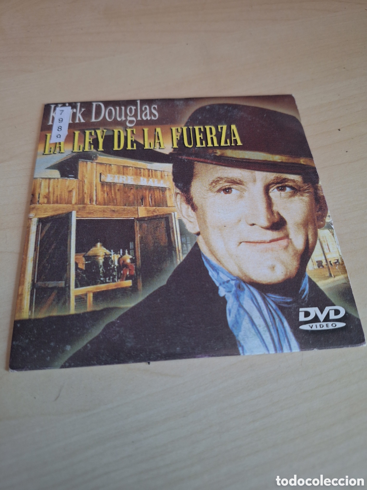 Cine: CNT7989 la ley de la fuerza DVD CARTON