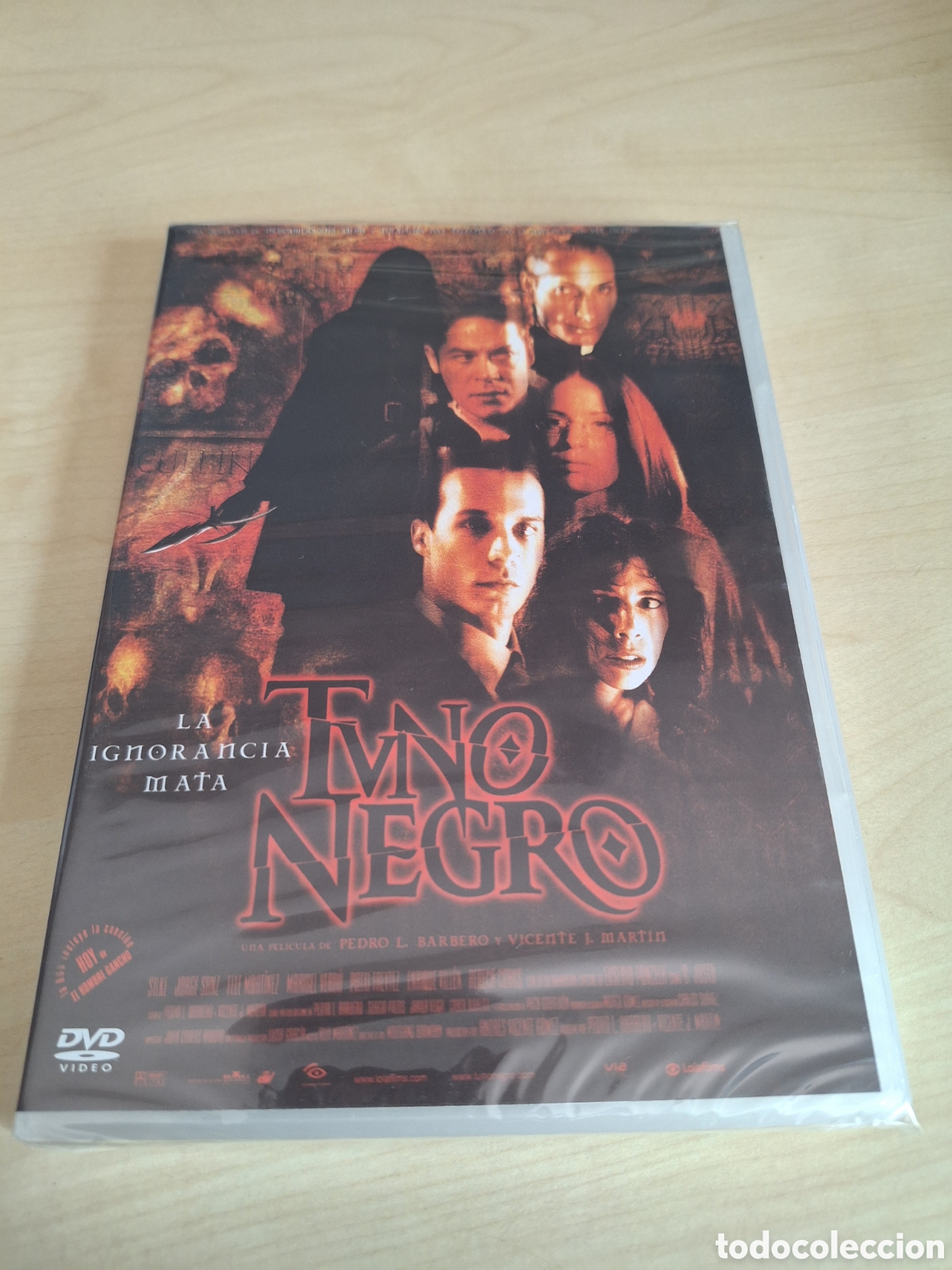 Cine: RD83 tuno negro DVD PRECINTADO