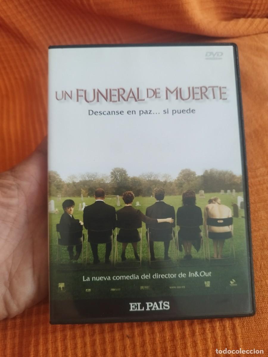 Cine: Un funeral de muerte. Pel&iacute;cula, comedia brit&aacute;nica en DVD.