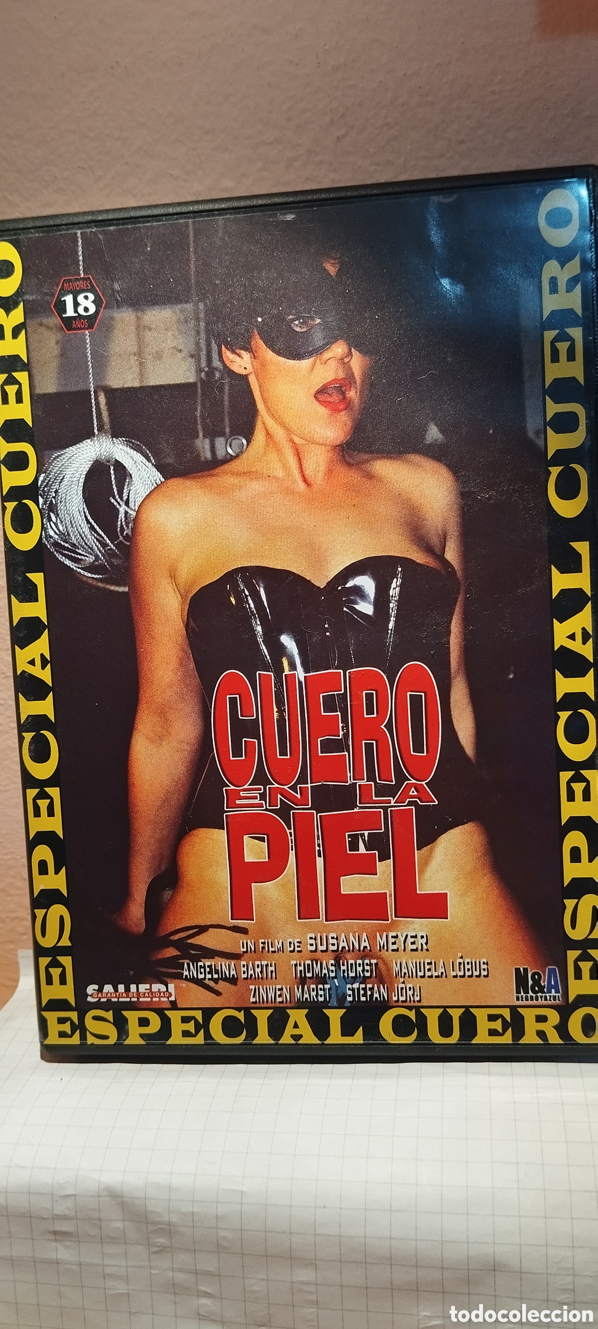 Cine: Cuero en la piel DVD adultos