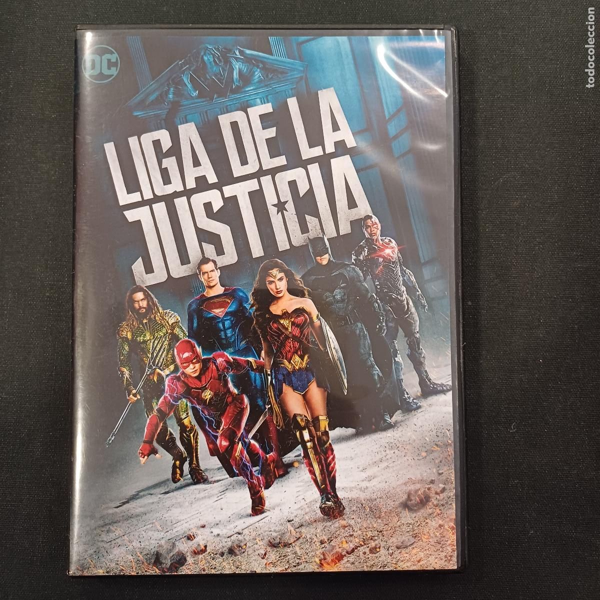 Cine: LA LIGA DE LA JUSTICIA/DVD.