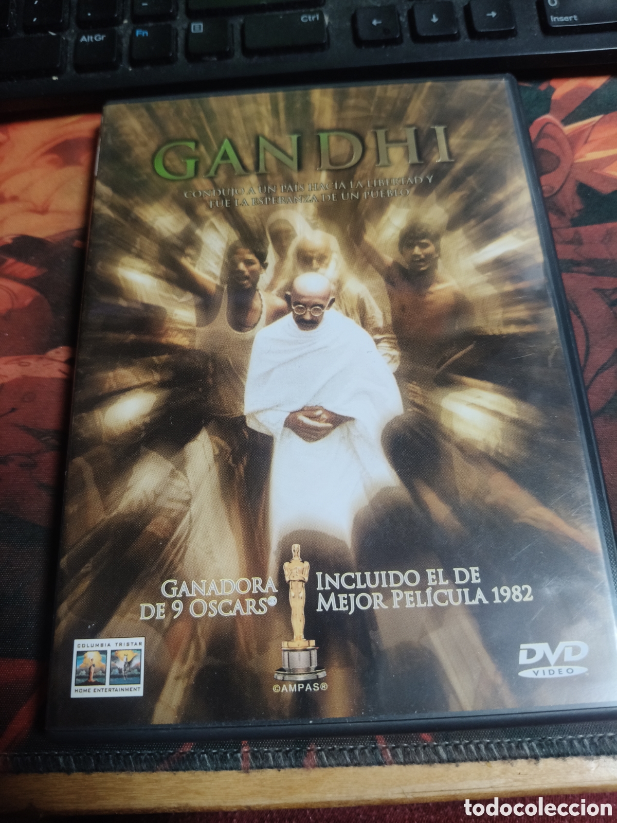Cine: Gandhi DVD -------- 27