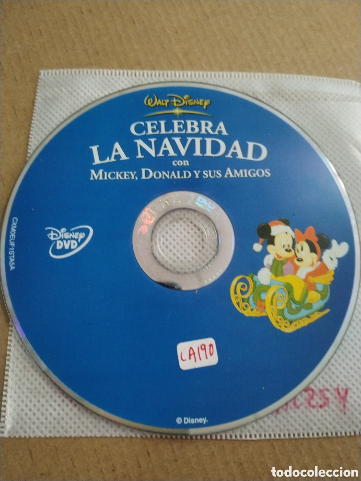 Cinema: CELEBRA LA NAVIDAD CON MICKEY, DONALD Y SUS AMIGOS - WALT DISNEY. DVD.