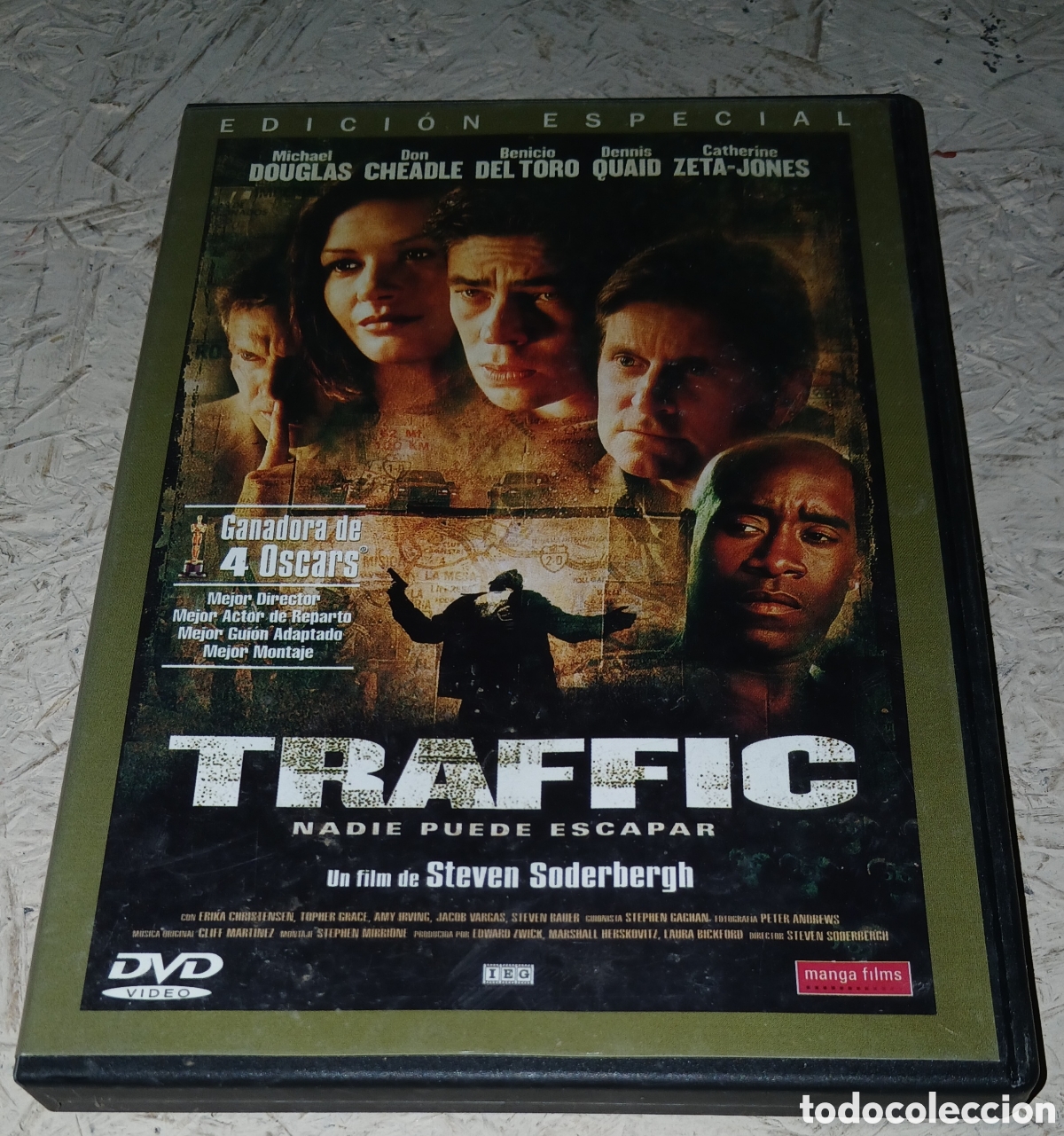 Cine: DVD Traffic (Edici&oacute;n Especial) ( nadie puede escapar ) Benicio del Toro, Michael Douglas.