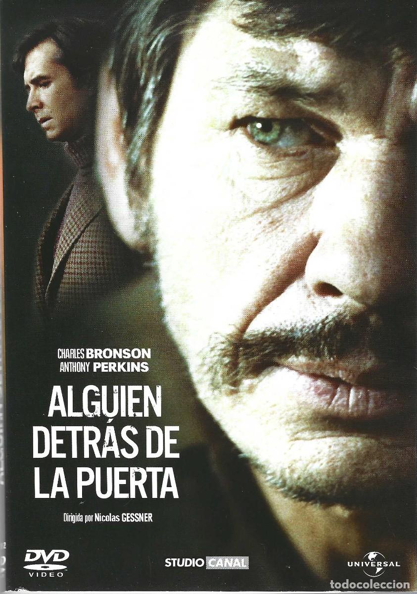 Cine: ALGUIEN DETR&Aacute;S DE LA PUERTA CHARLES BRONSON