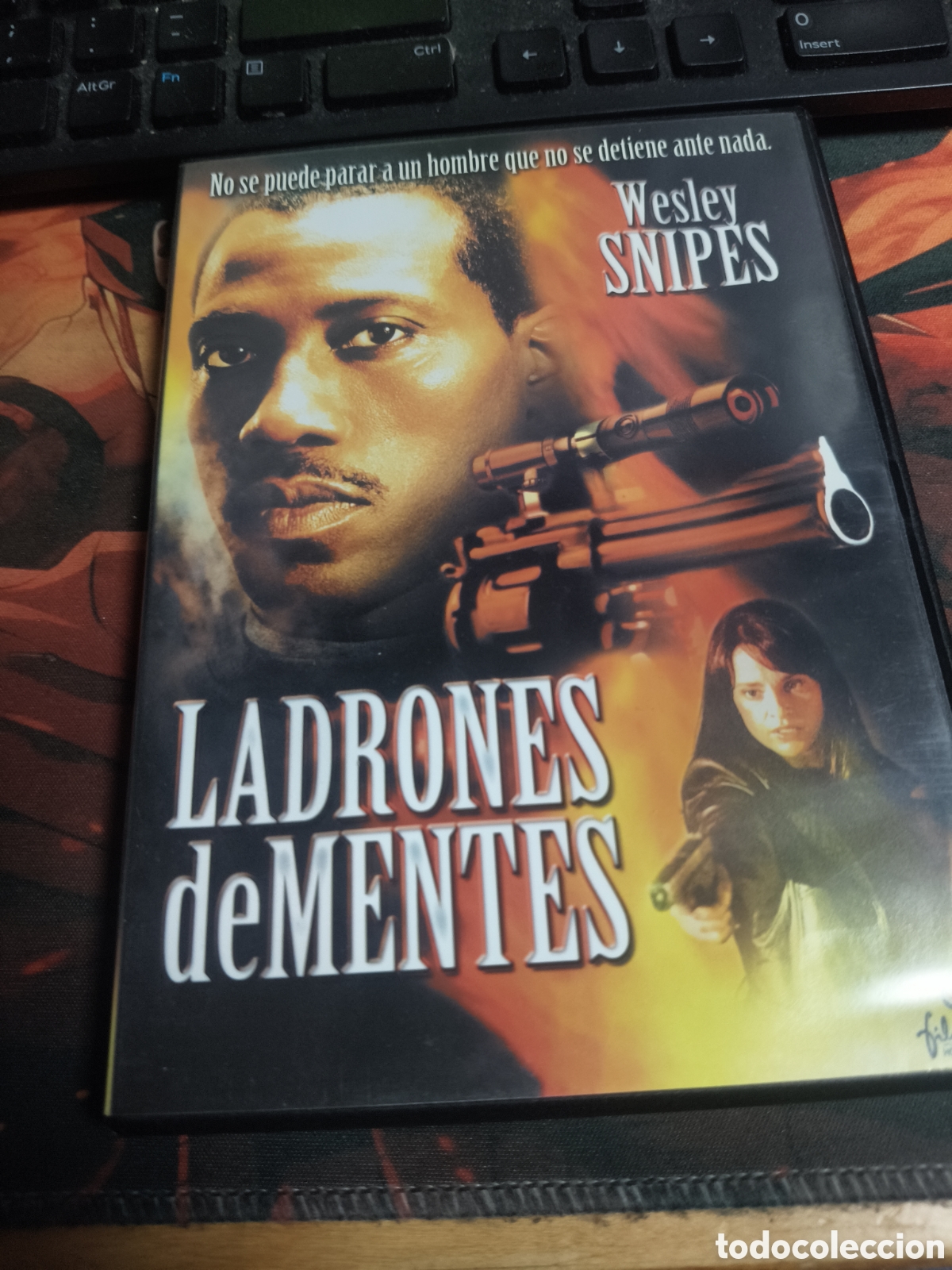 Cin&eacute;ma: Ladrones de mentes DVD - 27