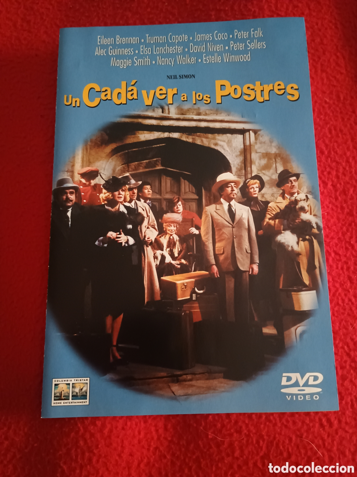 Cine: Folleto un cad&aacute;ver a los postres Peter sellers Alec guinness maggie Smith David niven truman capote