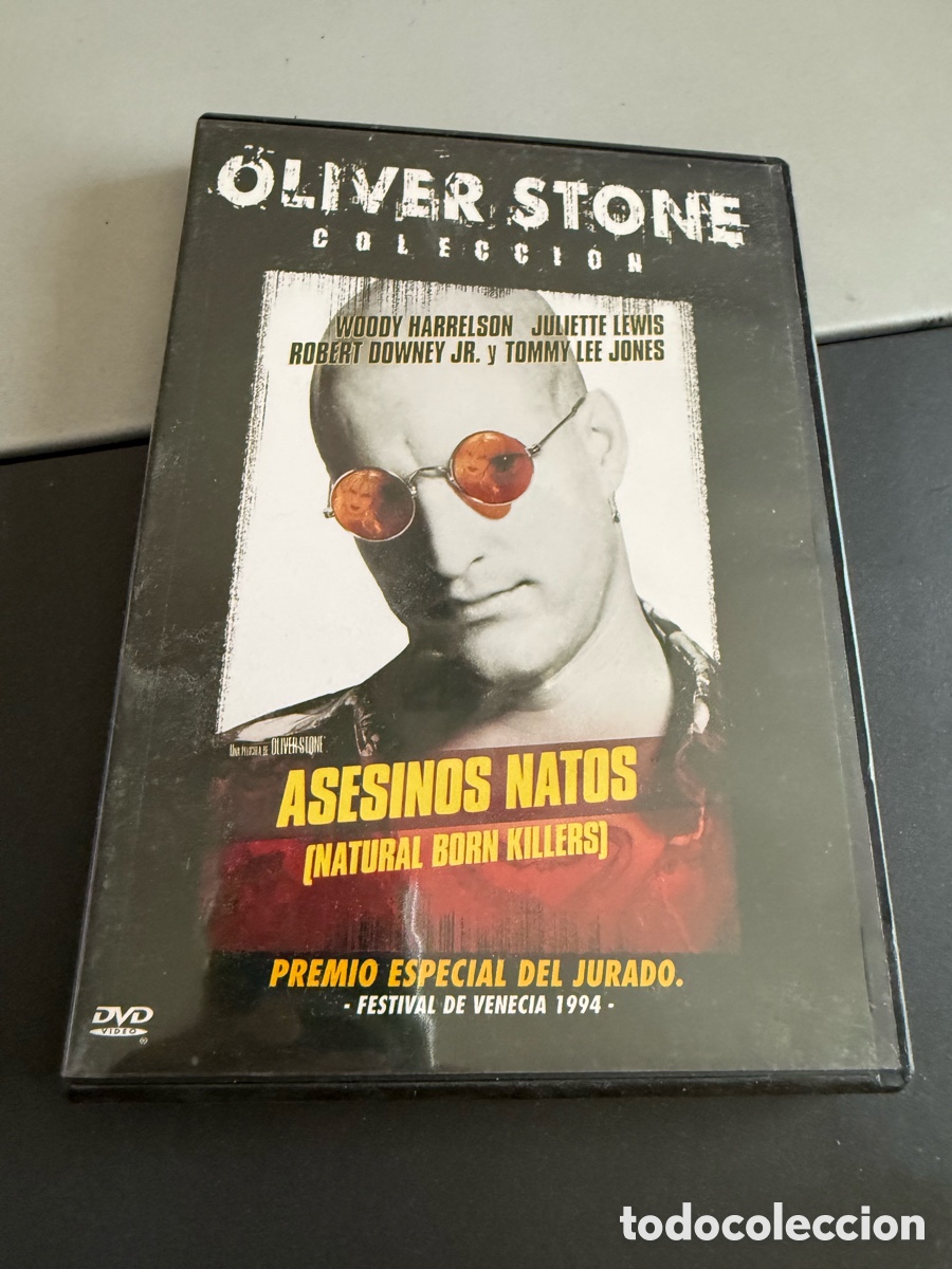 Cine: DVD. ASESINOS NATOS. Oliver Stone