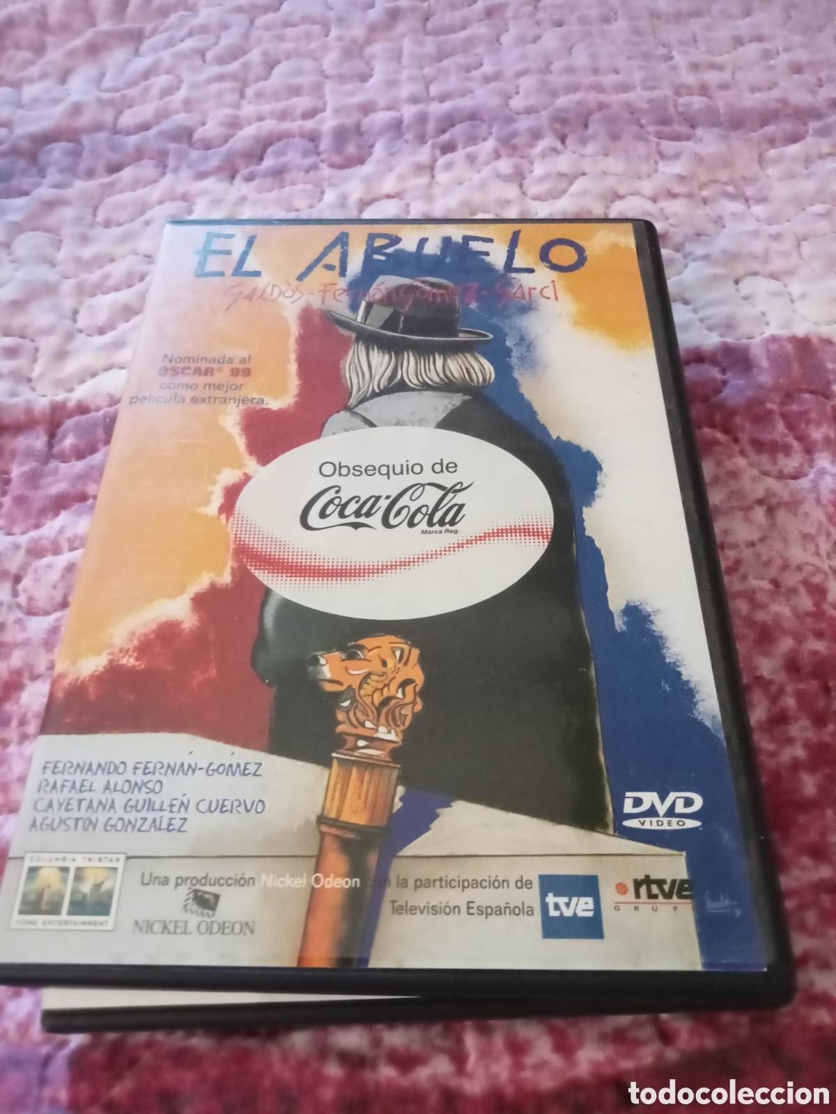 Cine: El abuelo obsequio de coca cola