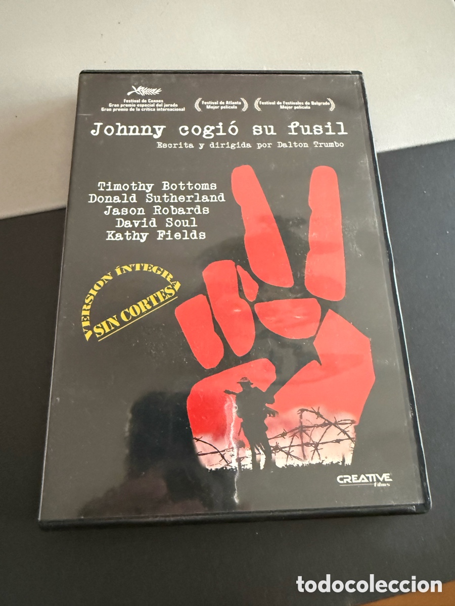 Cine: DVD. JOHNNY COGI&Oacute; SU FUSIL