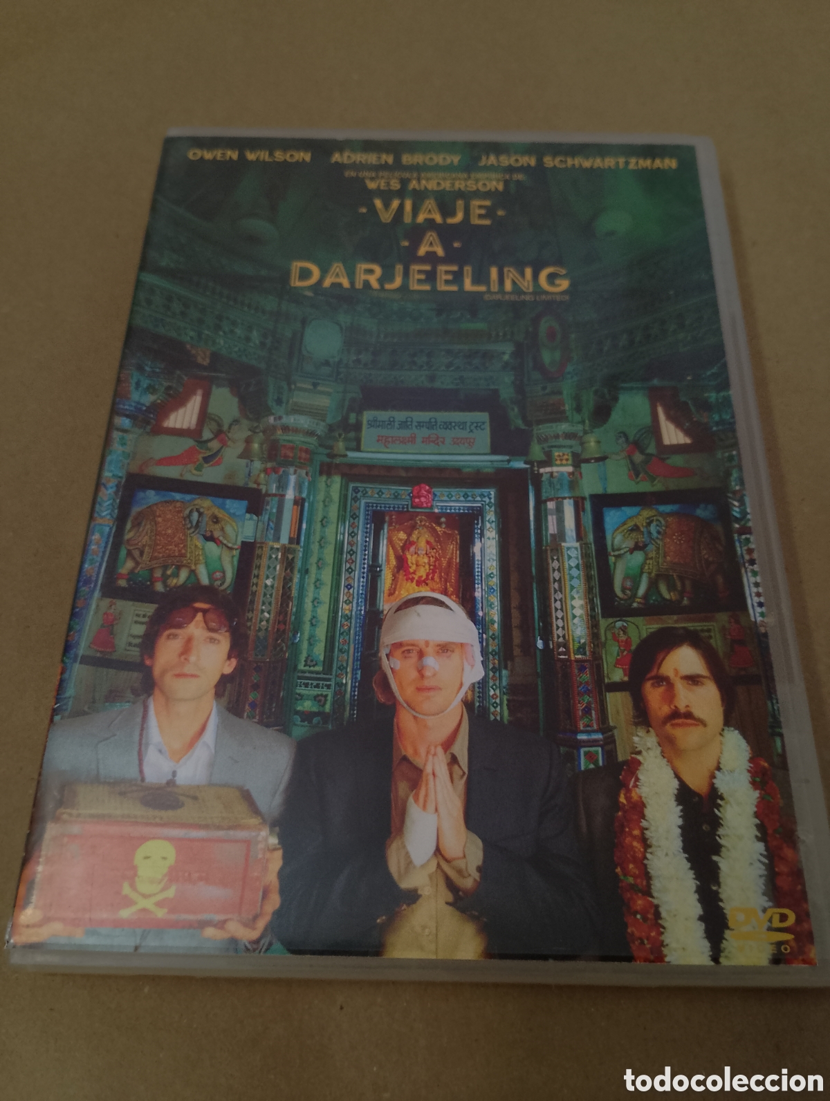 Kino: Dvd. Viaje a Darjeeling. Con Owen Wilson y Adrien Brody. Wes Anderson.