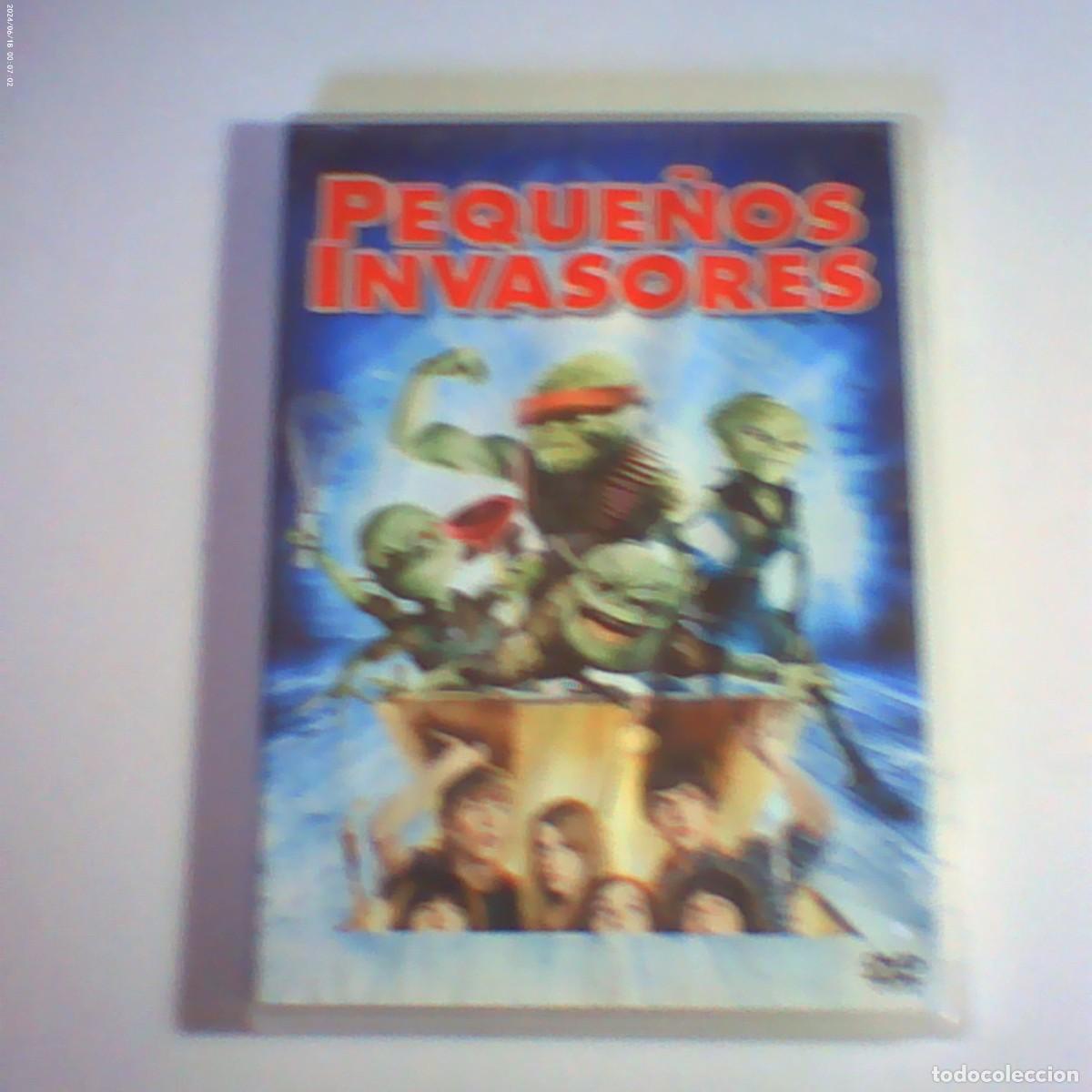 Cine: dvd peque&ntilde;os invasores. 107 min (seminuevo)