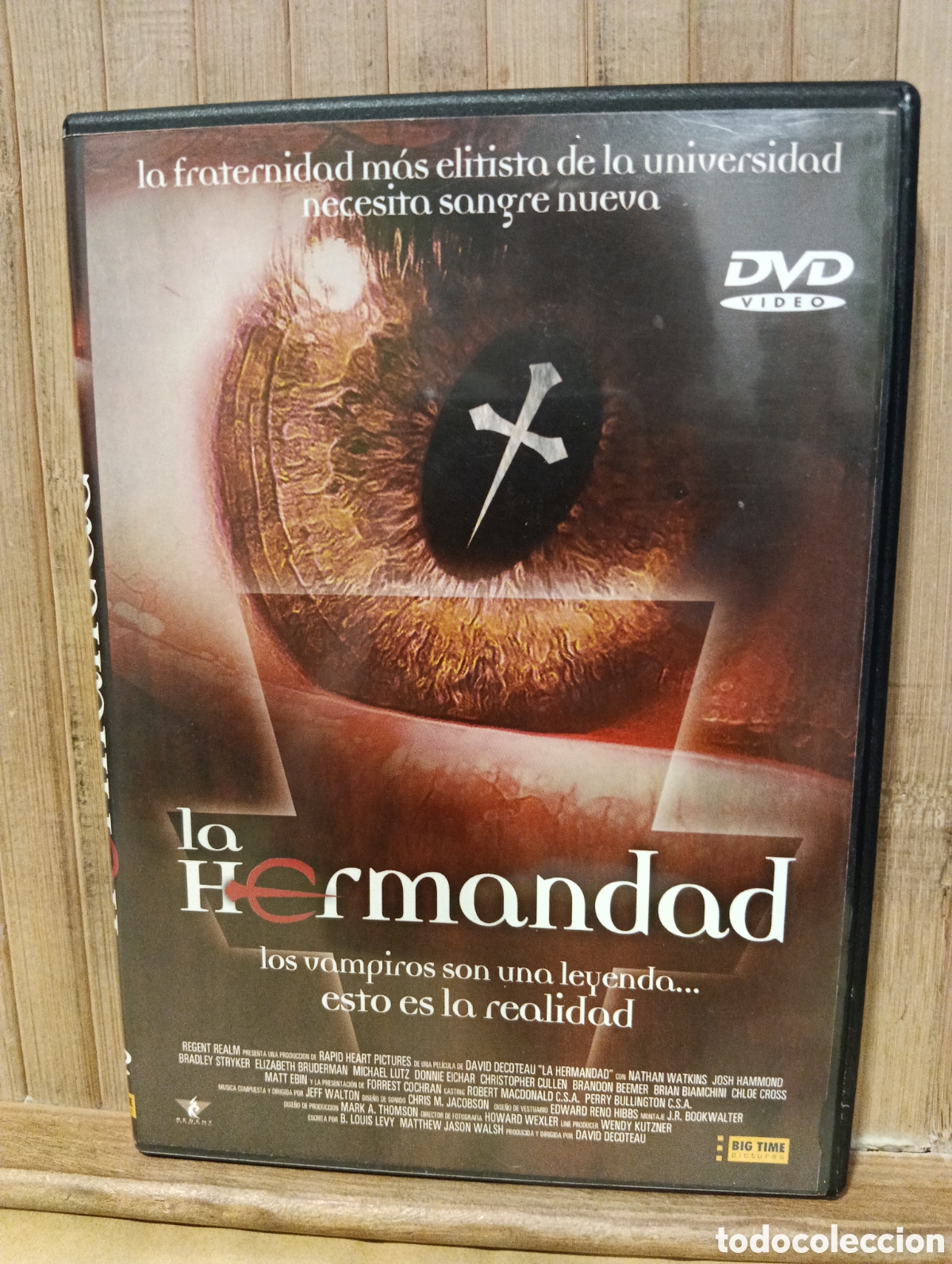 Cine: La hermandad - DVD seminuevo