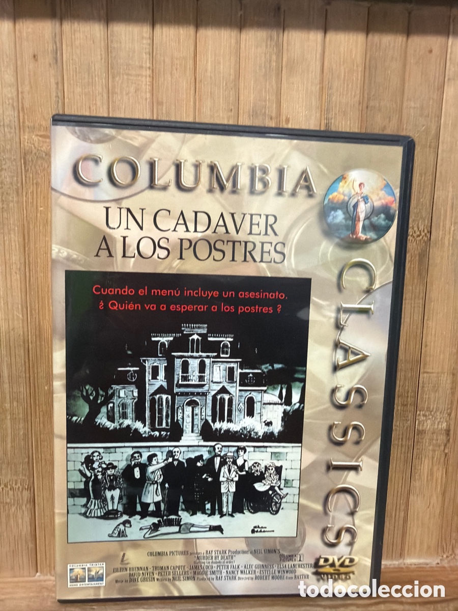 Cine: Un cad&aacute;ver a los postres DVD SEMINUEVO