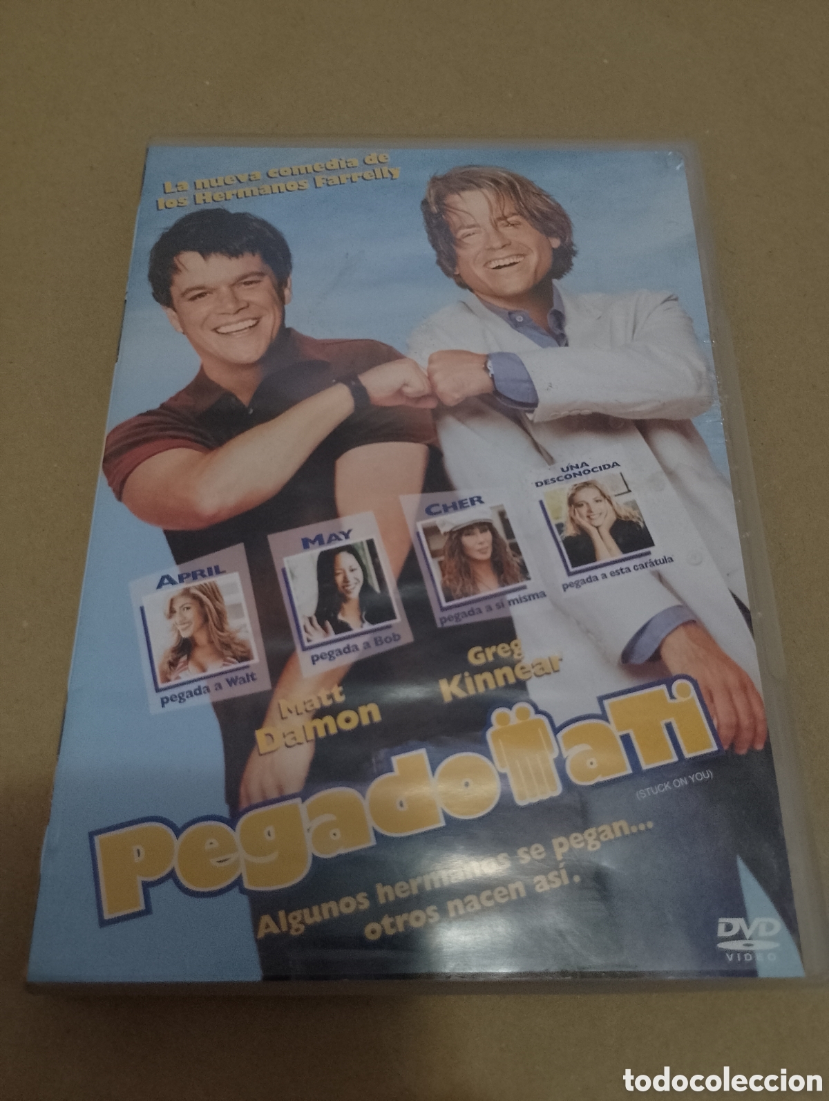 Cinema: Dvd. Pegado a ti. Con Greg Kinnear y Matt Damon.