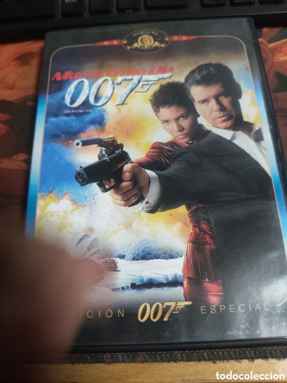 Cine: 007 muere otro d&iacute;a DVD - 34