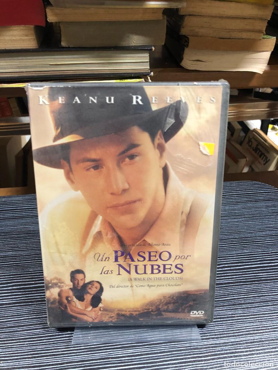 Cine: Un paseo por las nubes Alfonso Arau (Protagonista: Keanu Reeves)