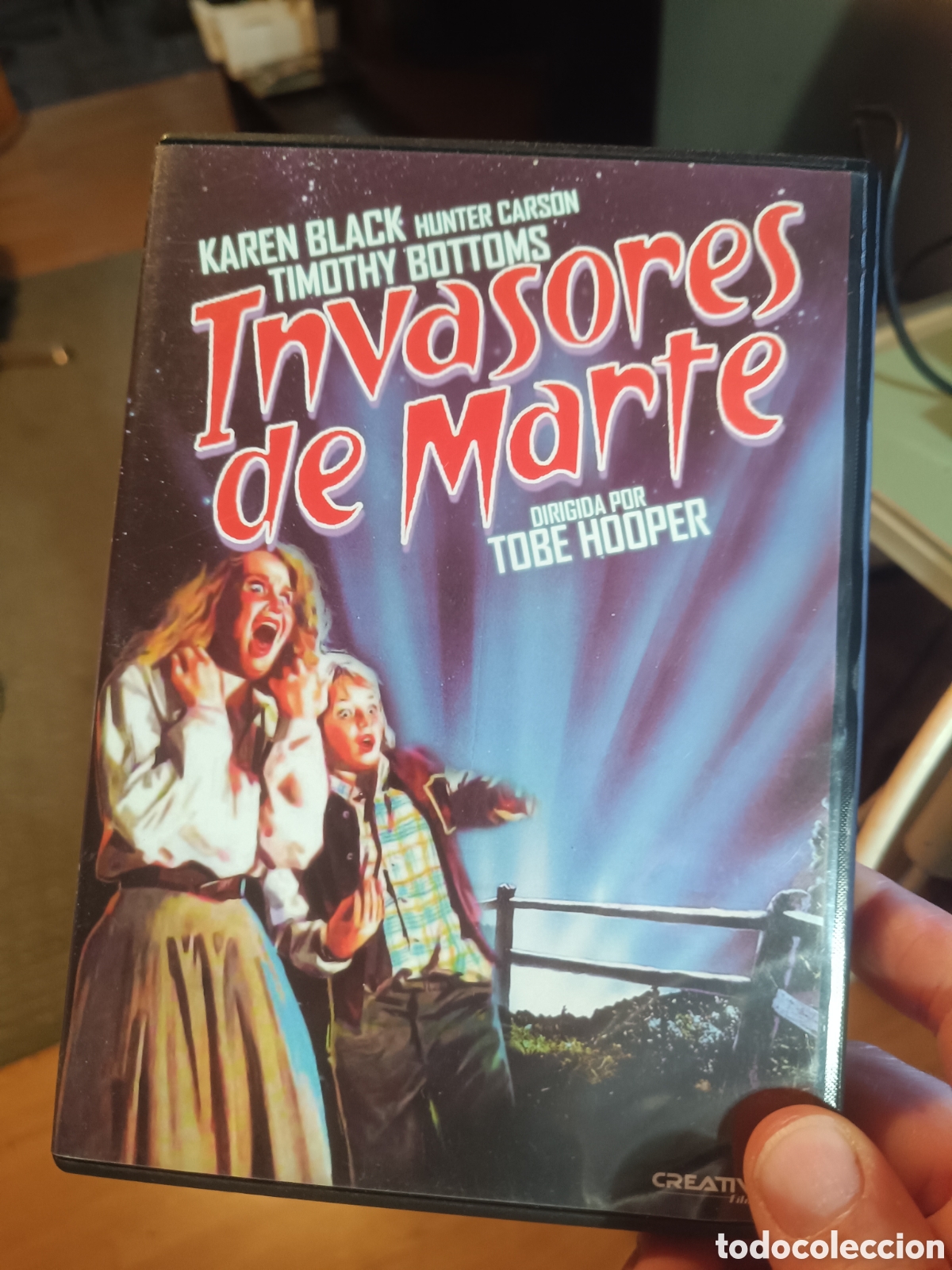 Cine: Invasores de Marte (Tobe Hooper) (Terror Serie B)