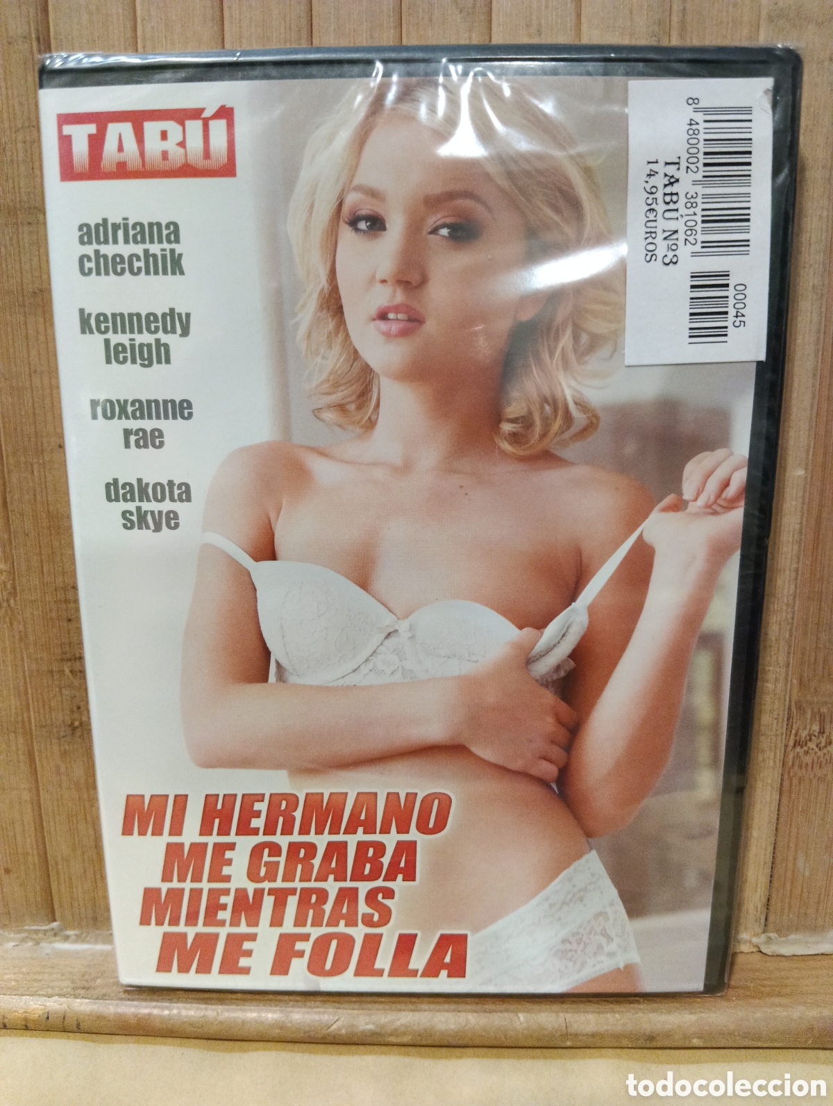 Cine: Mi hermano me graba mientras me folla - DVD precindado