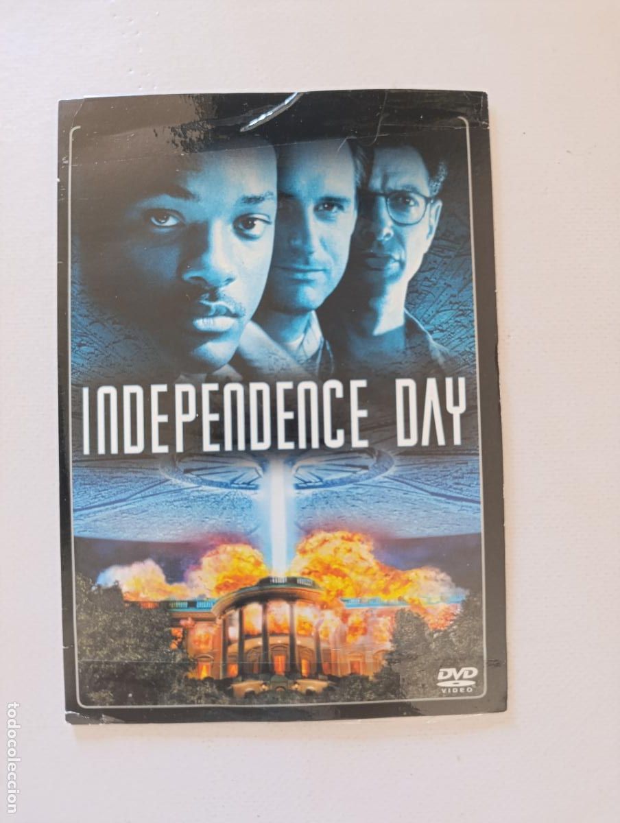 Cine: DVD INDEPENDENCE DAY - WILL SMITH - FUNDA FINA CARTON (J4)