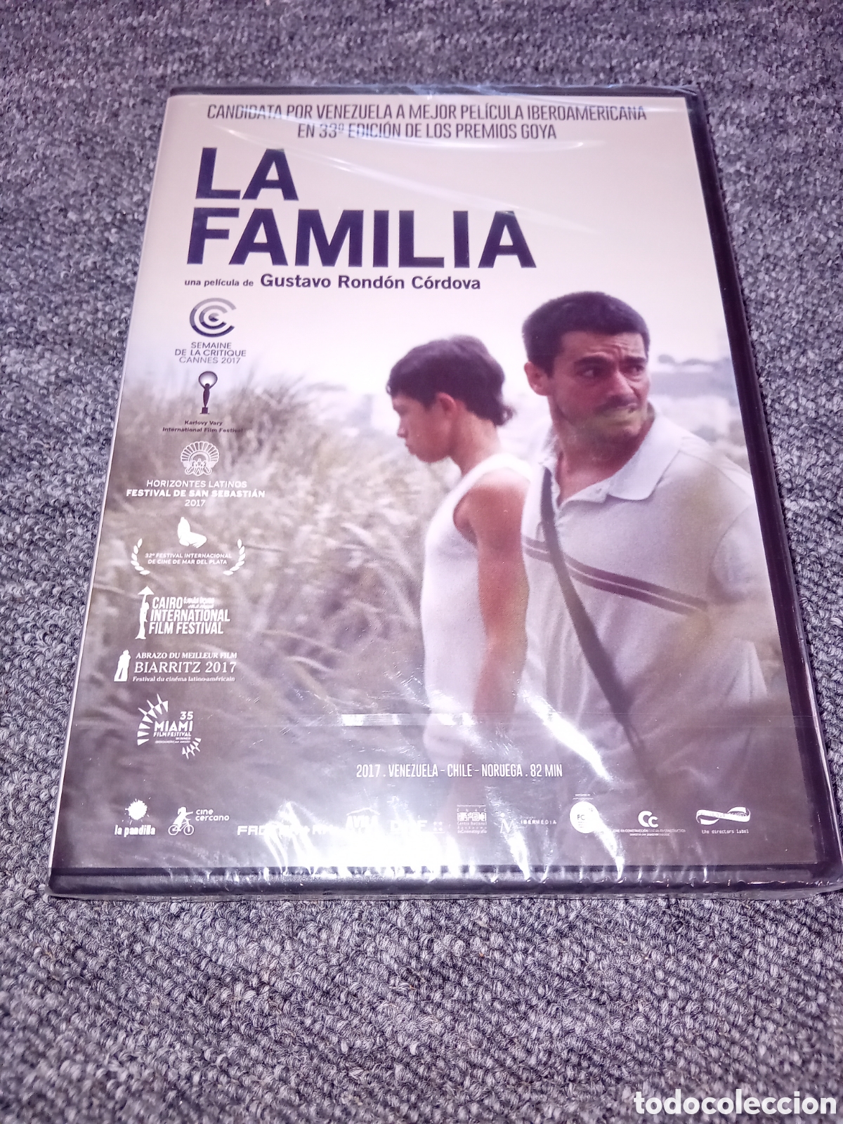Cine: La familia dvd precintado