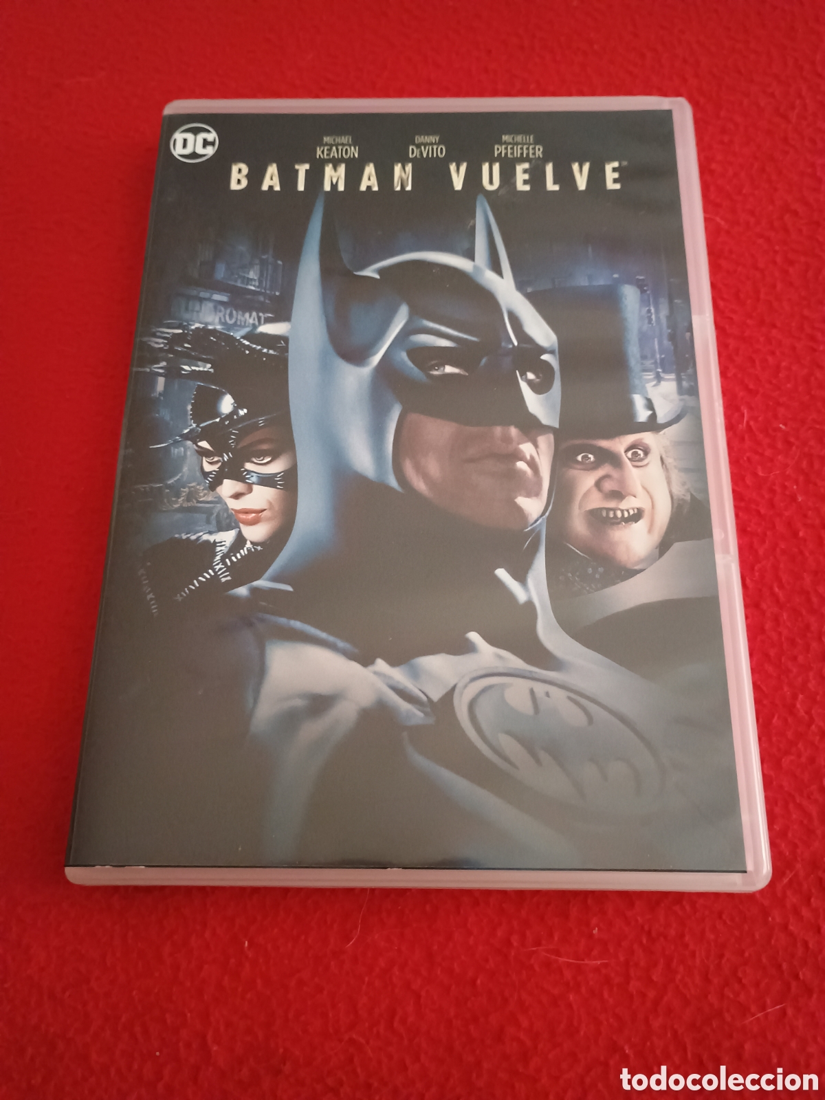 Cine: Dvd Batman vuelve - Tim burton Michael Keaton Christopher walken Danny devito Michelle pfeiffer