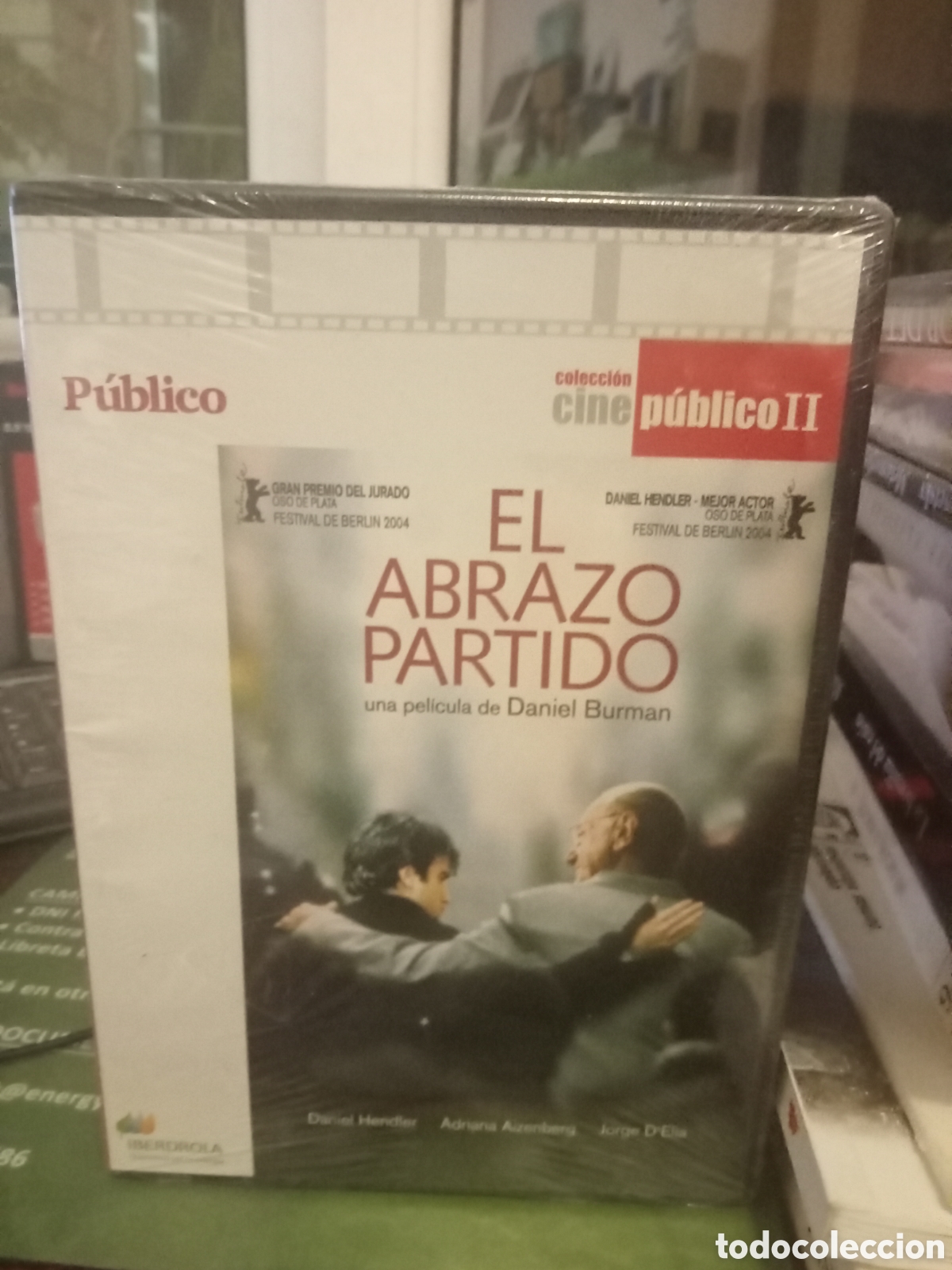 Cine: El abrazo partido cine argentino precintada