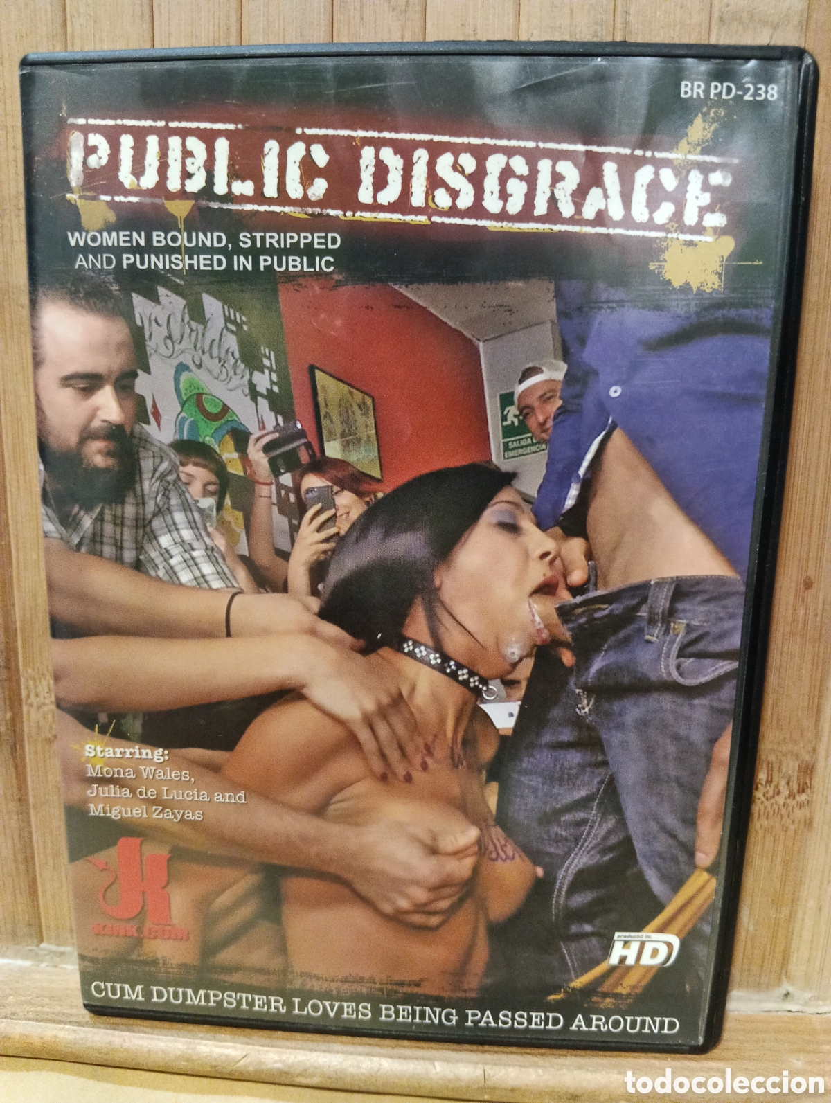 Cine: Public disgrace - DVD importaci&oacute;n - seminuevo