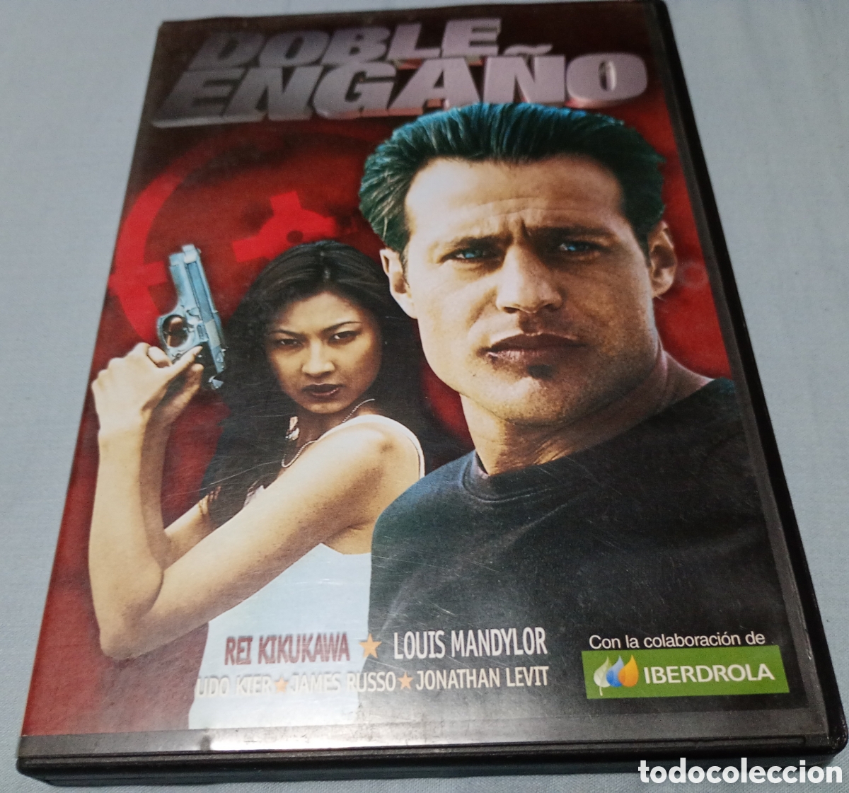 Cine: Doble enga&ntilde;o DVD Costas Mandylor