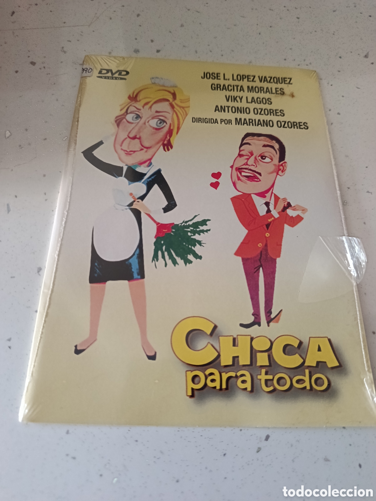 Cine: Dvd. Chica para todo. Con Jos&eacute; Luis L&oacute;pez V&aacute;zquez y Gracita Morales. Precintado.