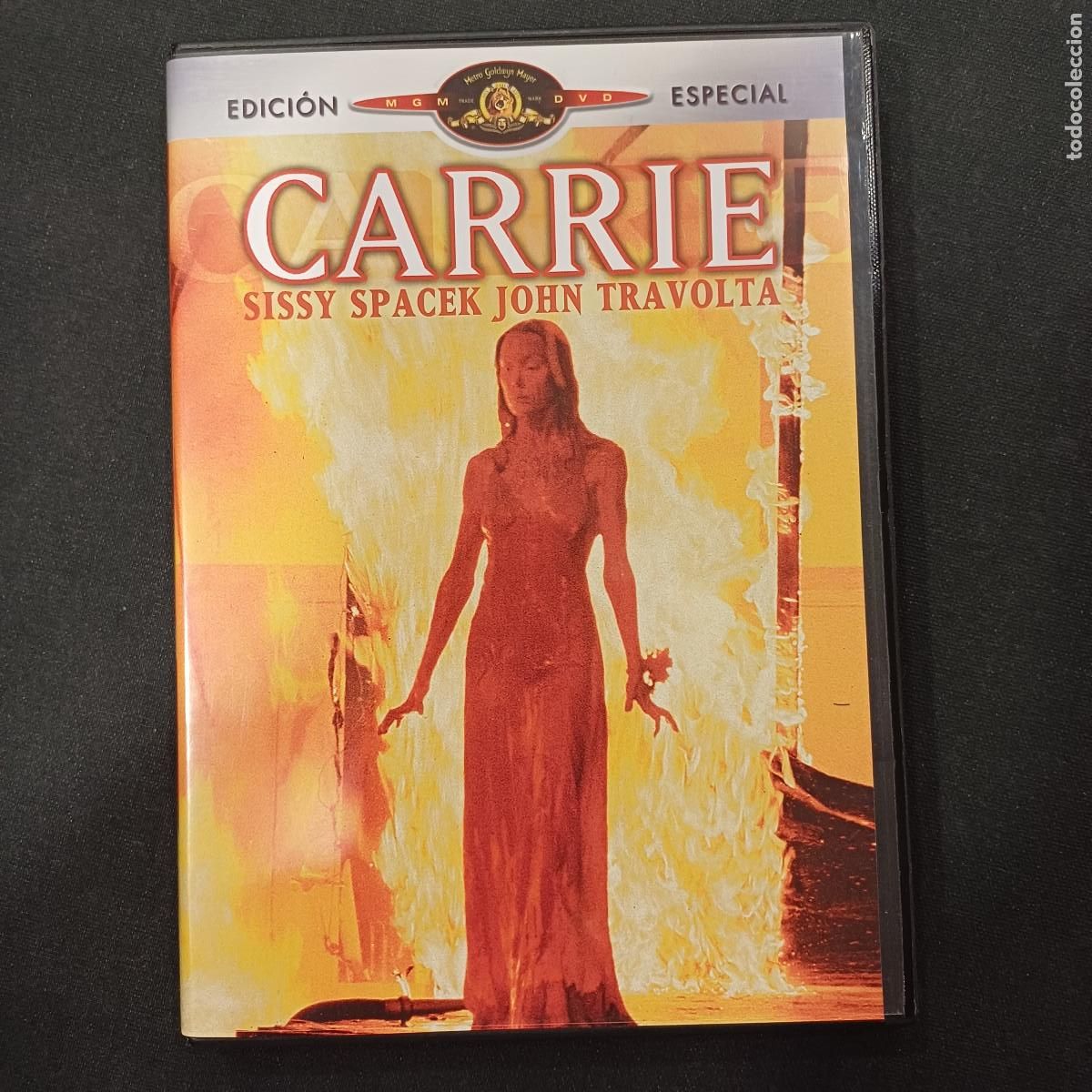 Cine: CARRIE/DVD+LIBRETO EDICION ESPECIAL.