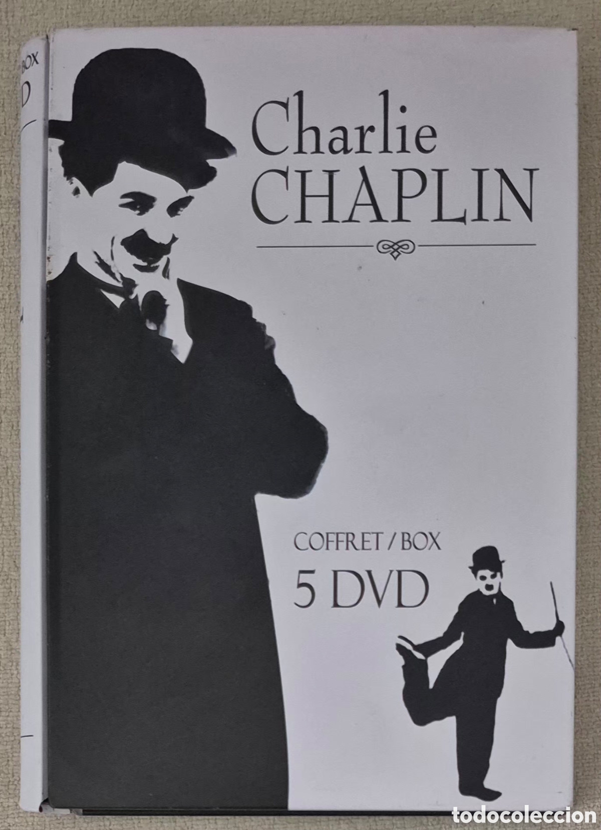 Cinema: DVDX5 DISCOS-CHARLIE CHAPLIN(CAJA MET&Aacute;LICA CON 5 DVD CON 22 AVENTURAS, 9 HORAS DE PURA DIVERSI&Oacute;N)