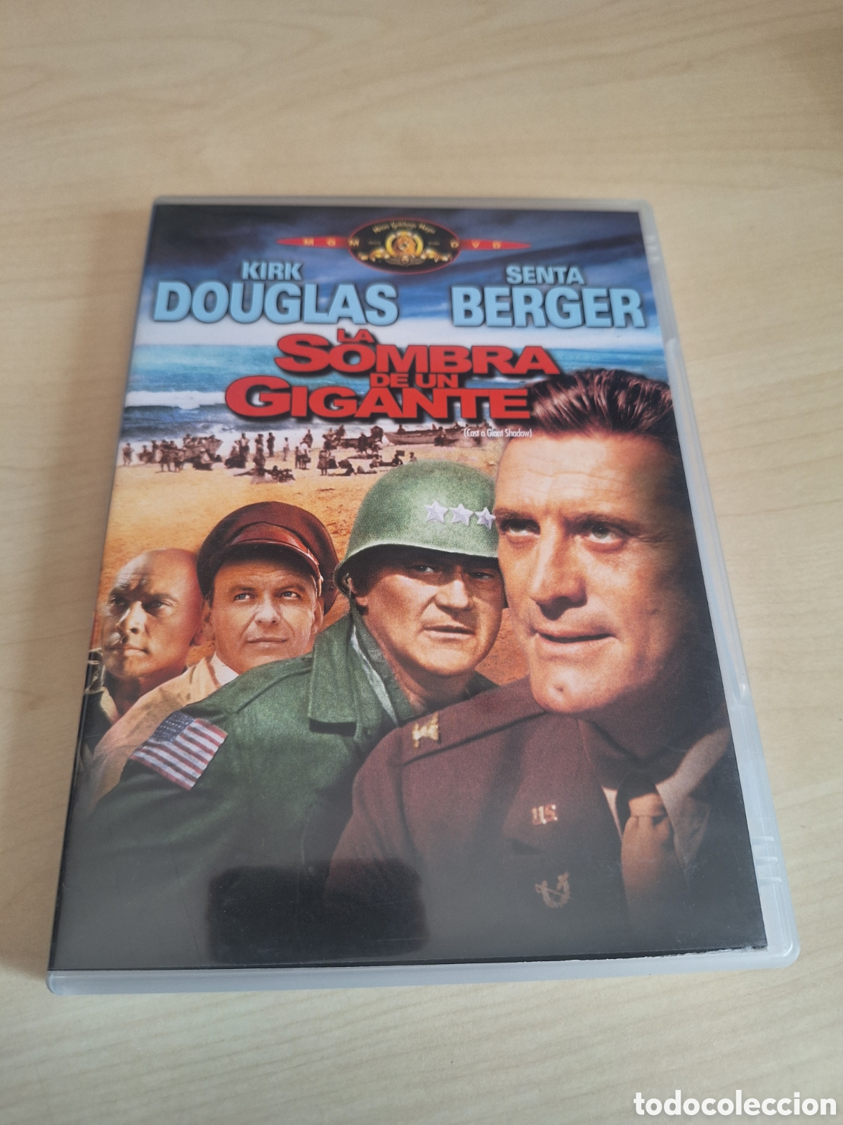 Cine: RD20 la sombra de un gigante DVD SEGUNDAMANO