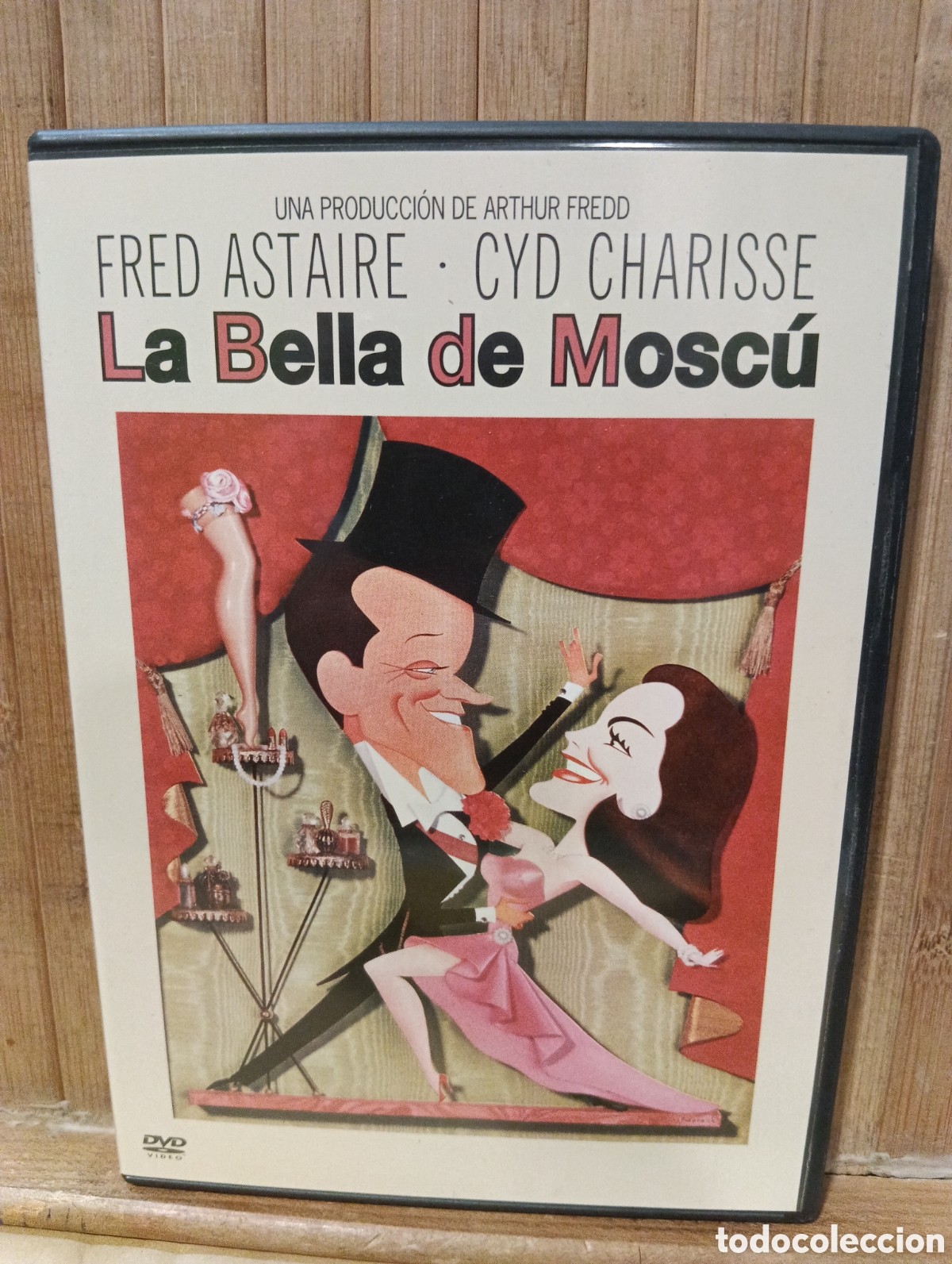 Cine: La bella de Mosc&uacute; -DVD seminuevo