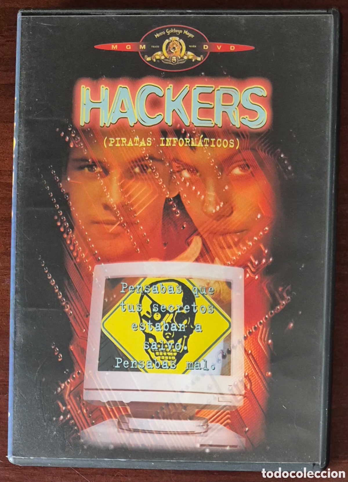 Cine: DVD - HACKERS (DIRECCI&Oacute;N: IAN SOFTLEY)
