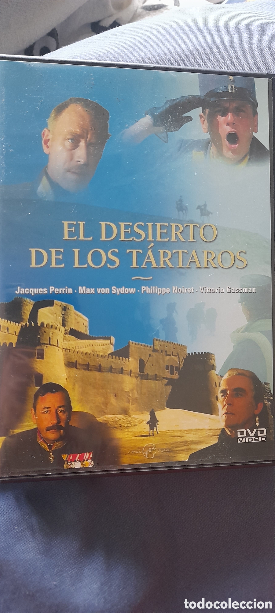 Cine: El desierto de los T&aacute;rtaro. DVD