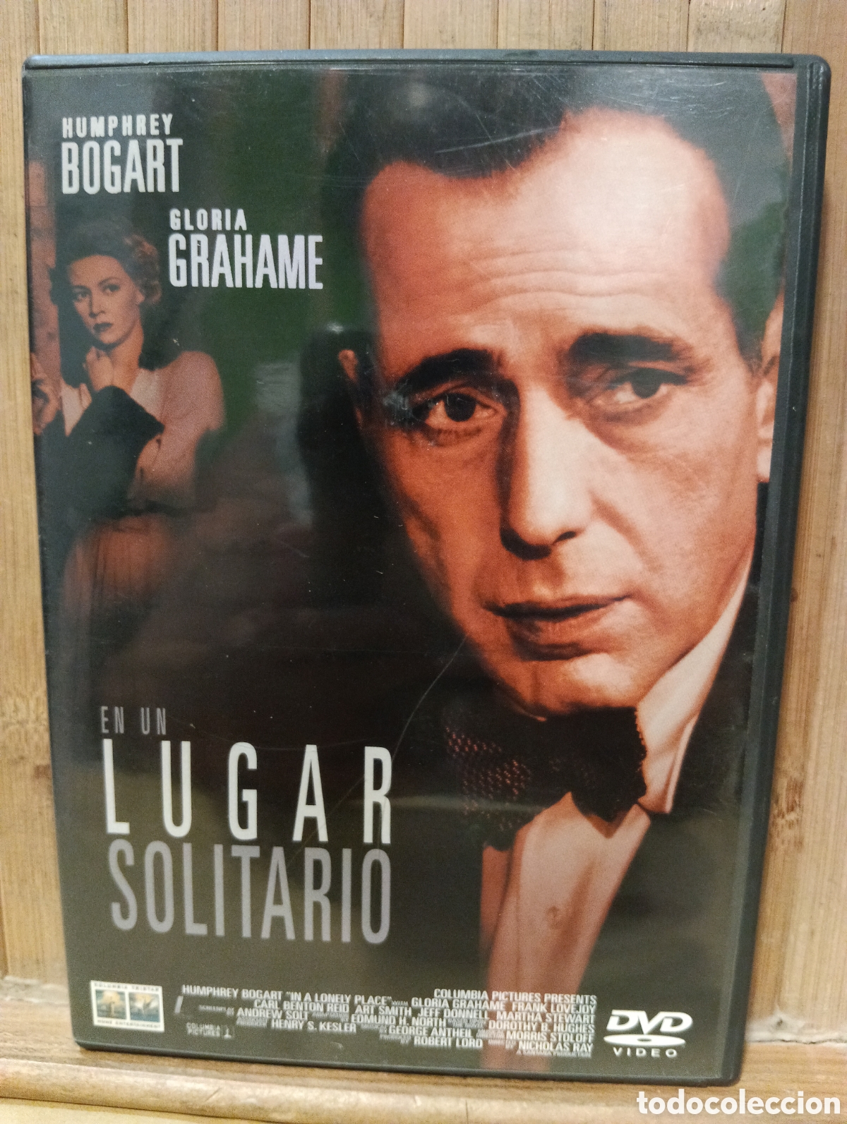 Cine: En un lugar solitario - DVD seminuevo