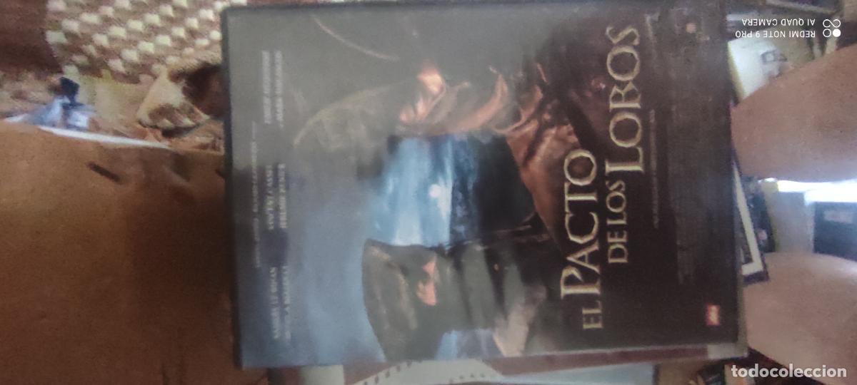 Cine: El pacto de los lobos. Pel&iacute;cula DVD