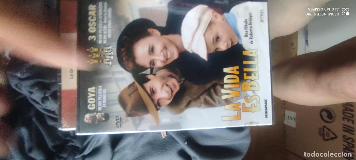 Cine: La vida es bella. Pel&iacute;cula/ DVD.