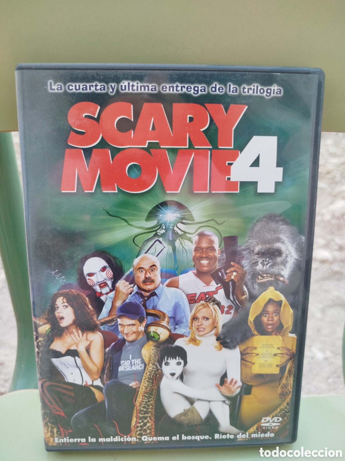 Cinema: SCARY MOVIE 4 DVD SCARY MOVIE4